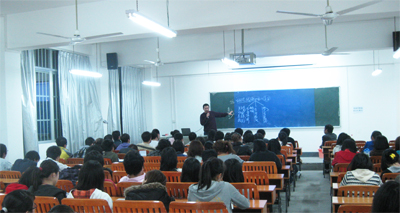 西校区澳门沙金在线平台“名师行”系列讲座——设计师素质修养与学习